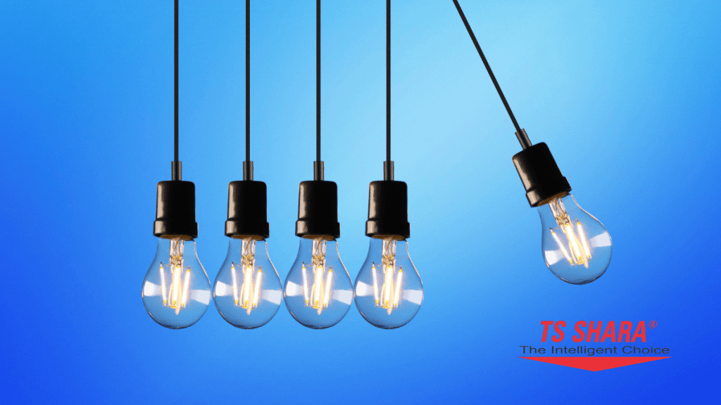 várias lampadas em um fundo azul
